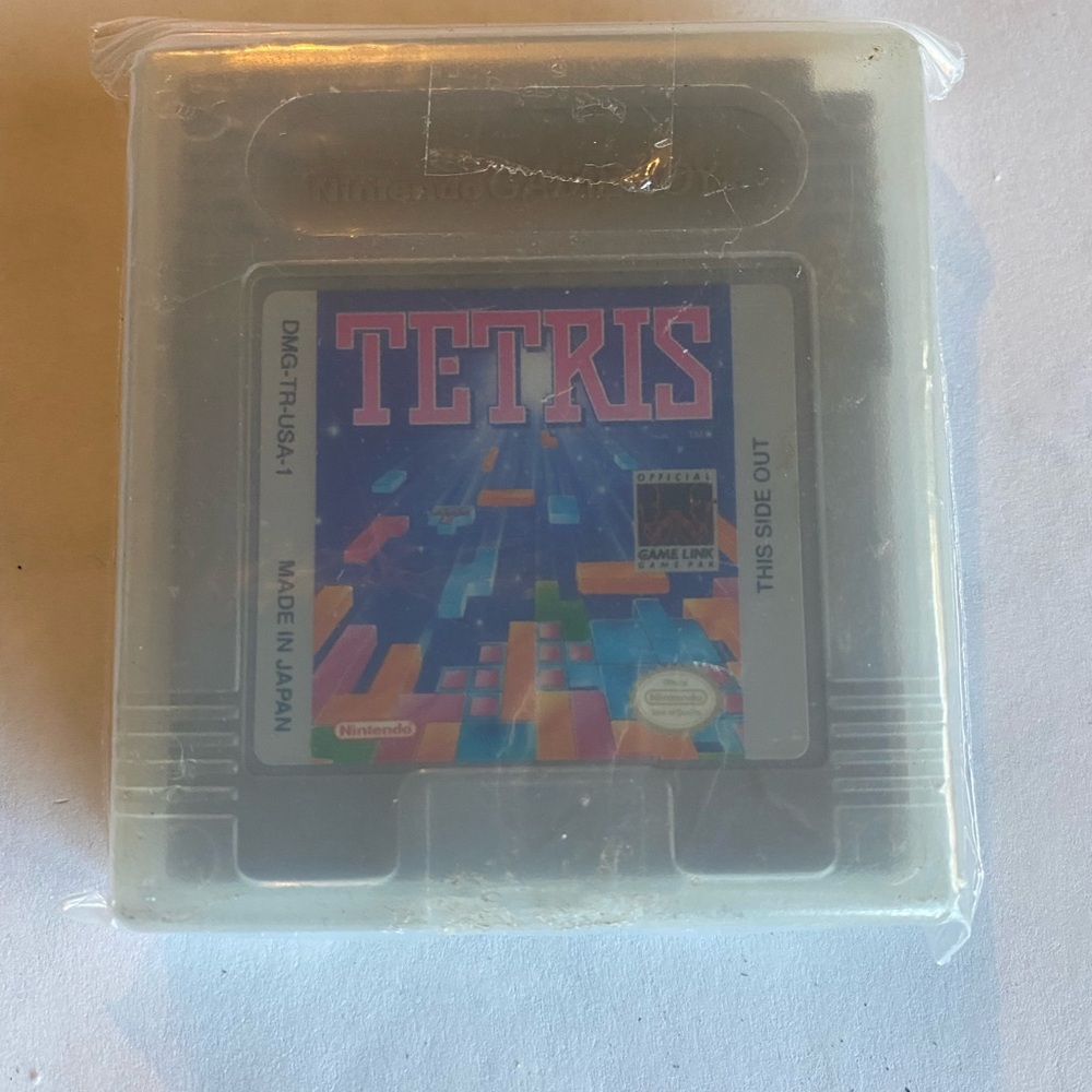 Two Game Boy Games, Tetras and Golf Game